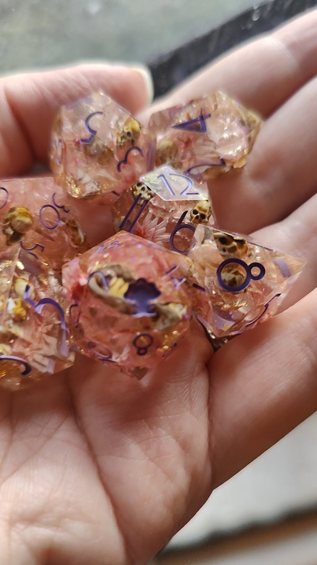 Handmade dice set: Corpse flowers