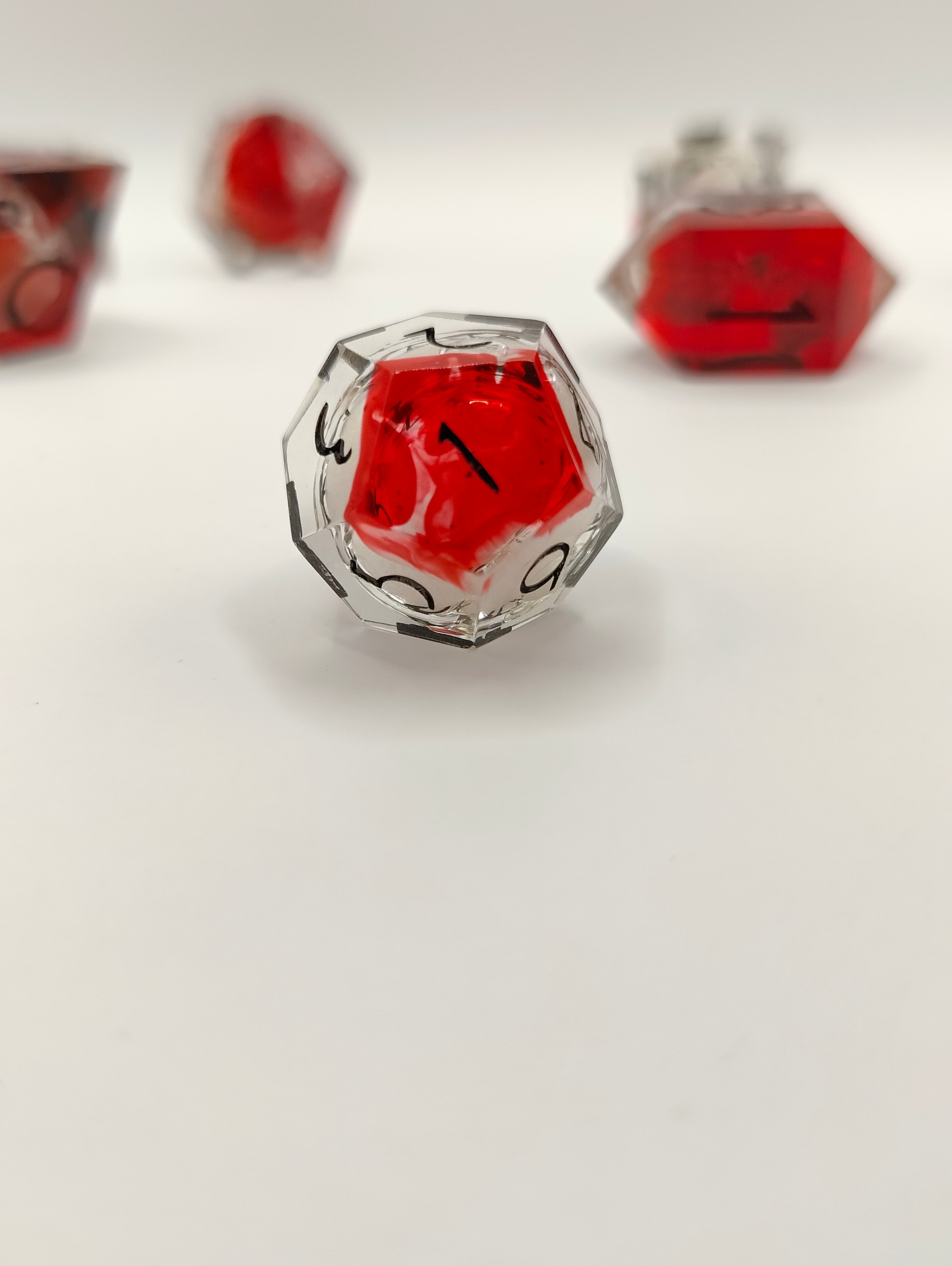 Handmade dice set: Molten wisp