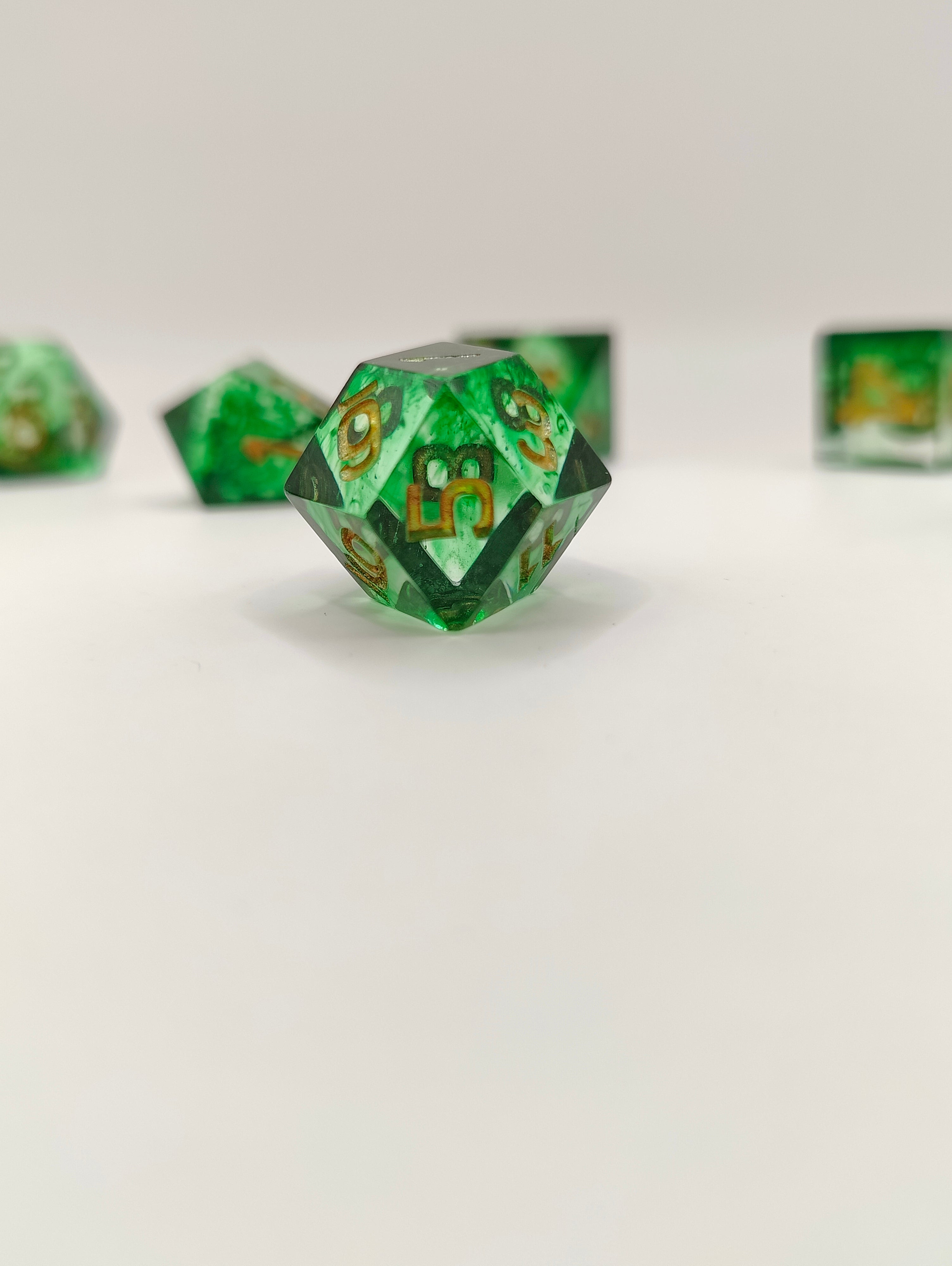 Mini dice set: Emeralds