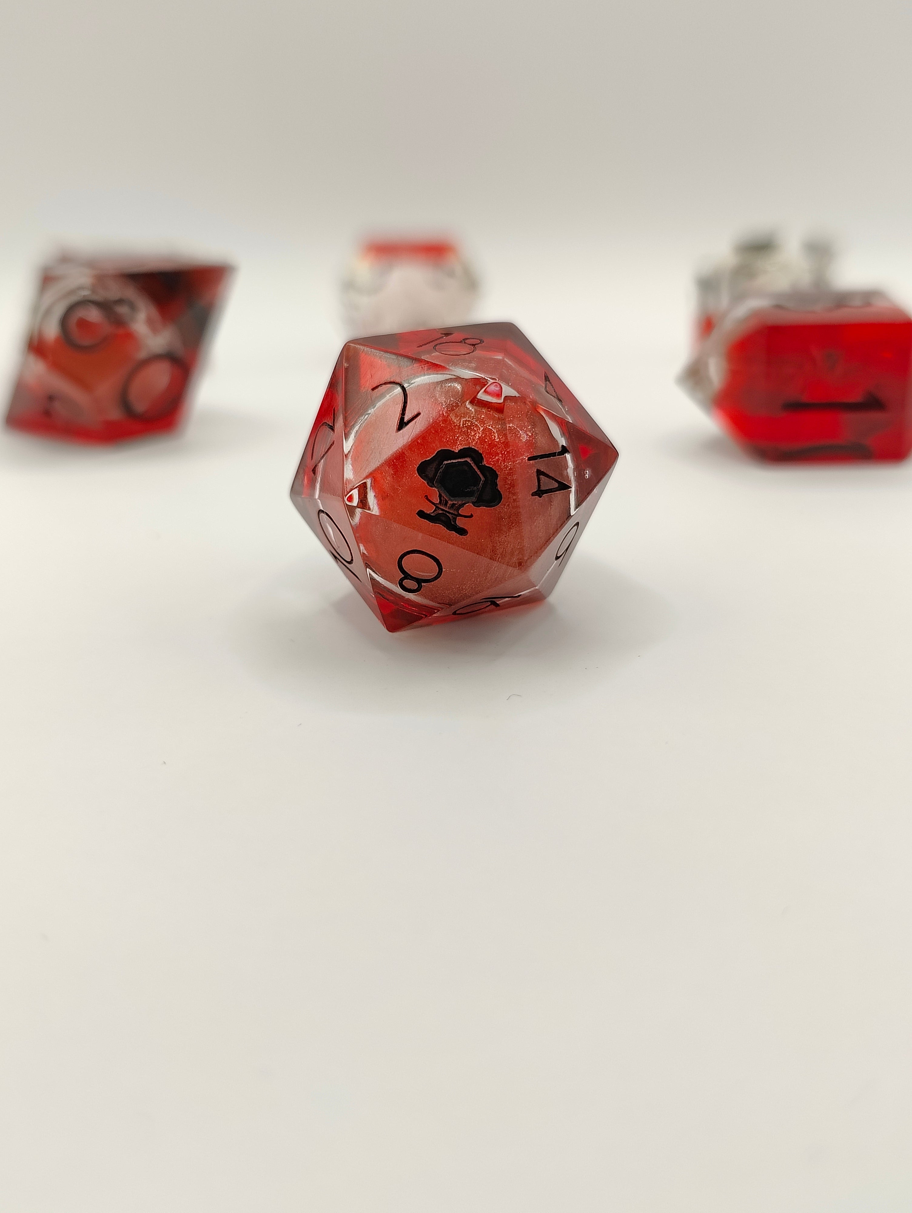 Handmade dice set: Molten wisp