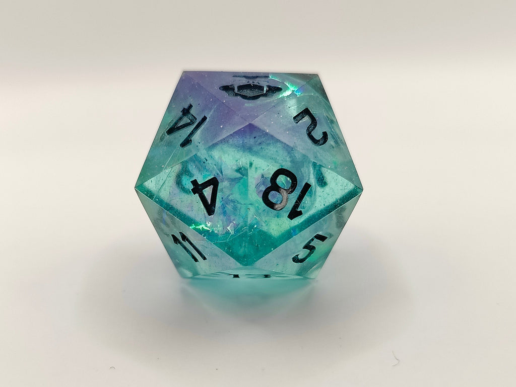 Handmade single D20: Fractured realities
