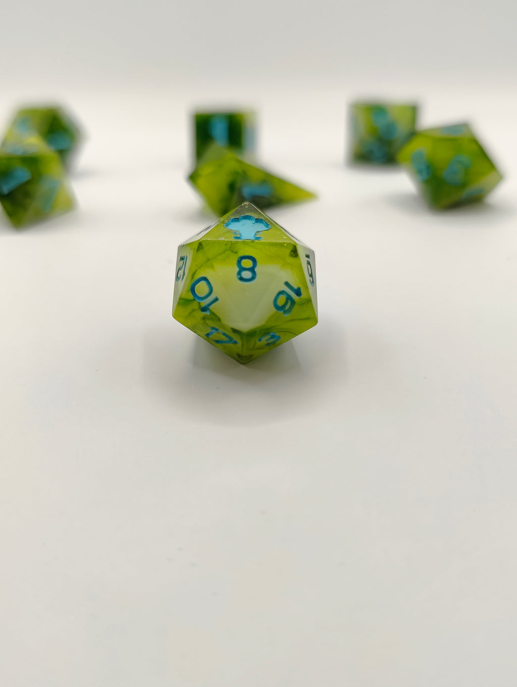 Mini dice set: Sprig of Spring