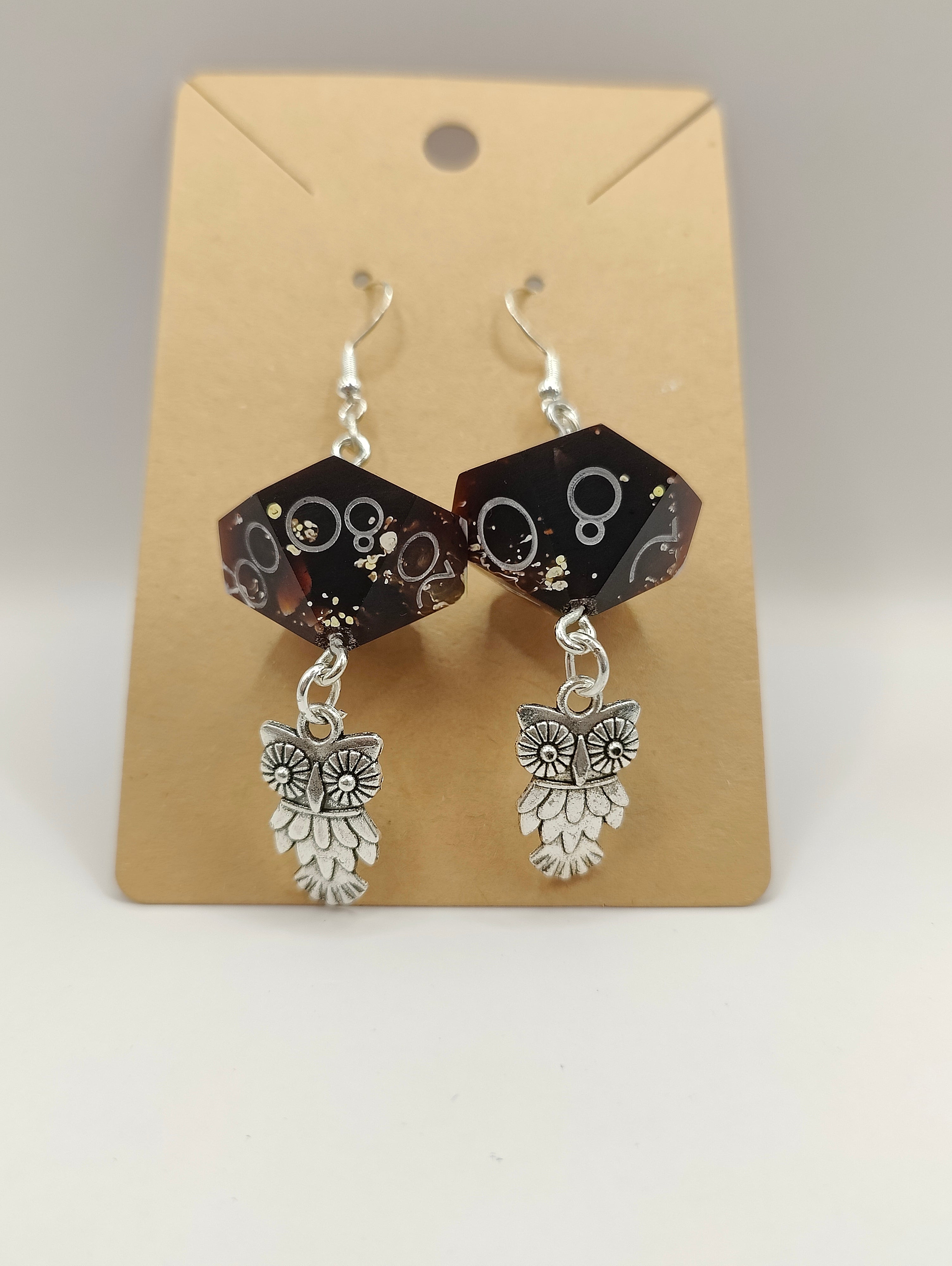 Handmade dangly D10/D% earrings: Woodpecker