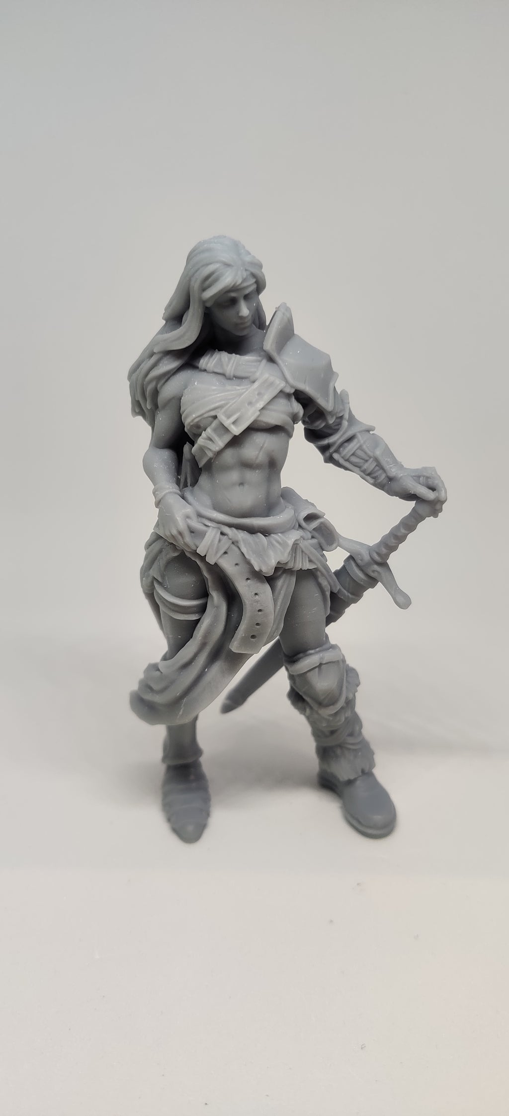 3D printed Female Barbarian mini