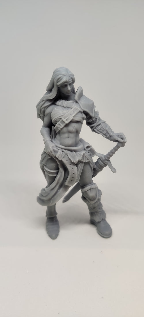 3D printed Female Barbarian mini